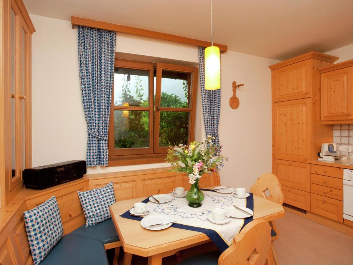 Cozy Apartment With Balcony In ミッタージル エクステリア 写真