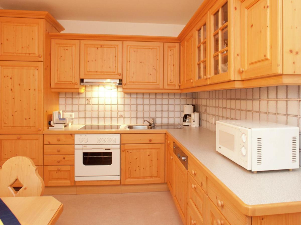 Cozy Apartment With Balcony In ミッタージル エクステリア 写真