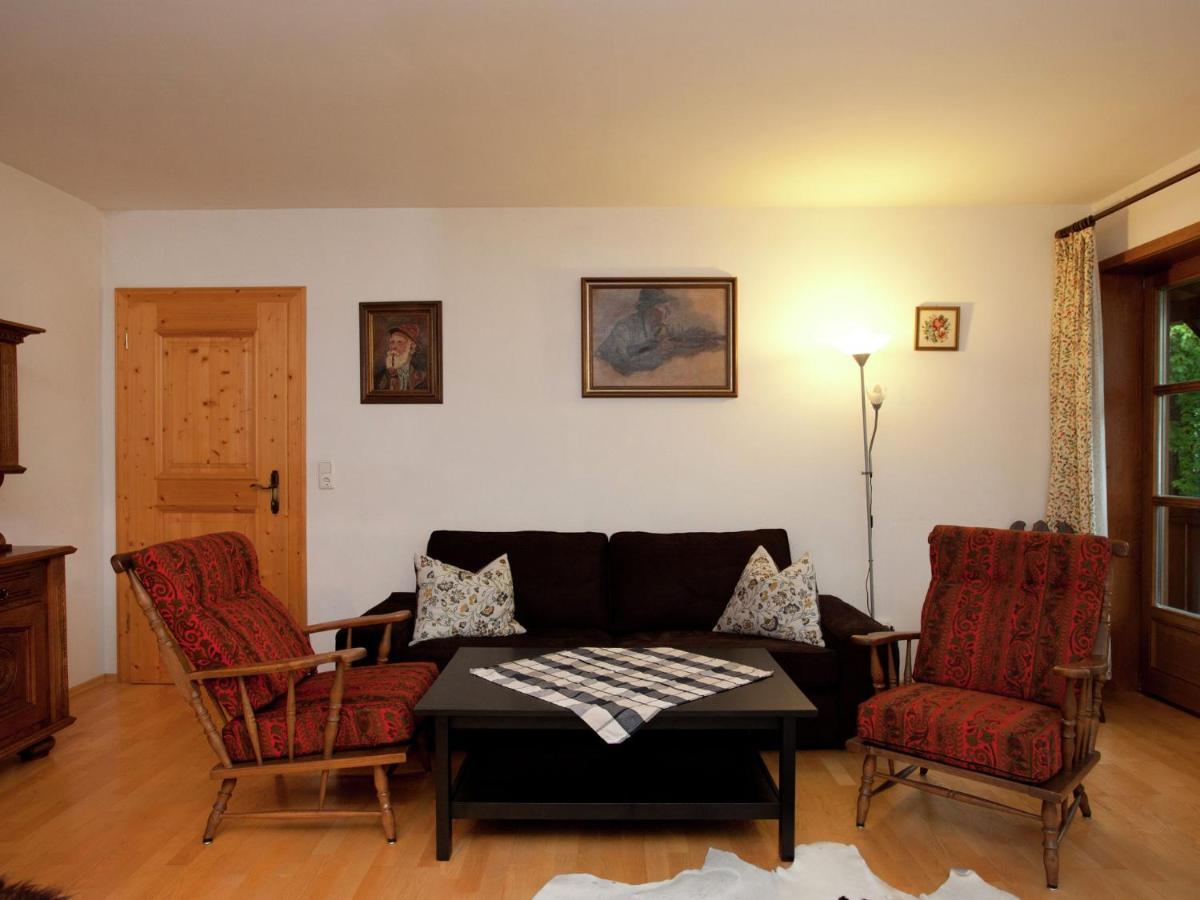 Cozy Apartment With Balcony In ミッタージル エクステリア 写真