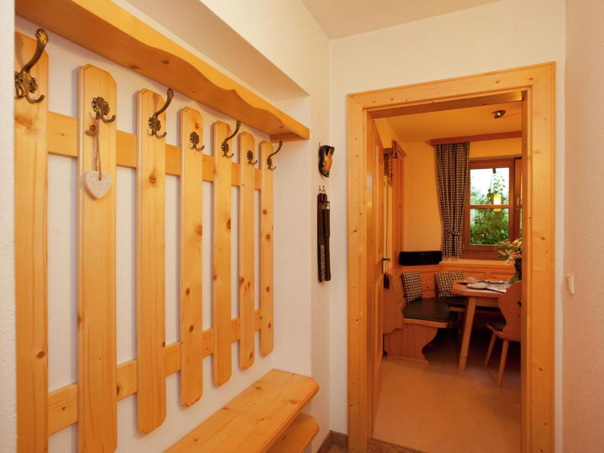 Cozy Apartment With Balcony In ミッタージル エクステリア 写真