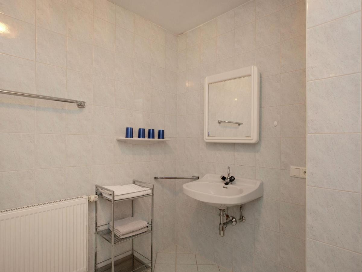Cozy Apartment With Balcony In ミッタージル エクステリア 写真